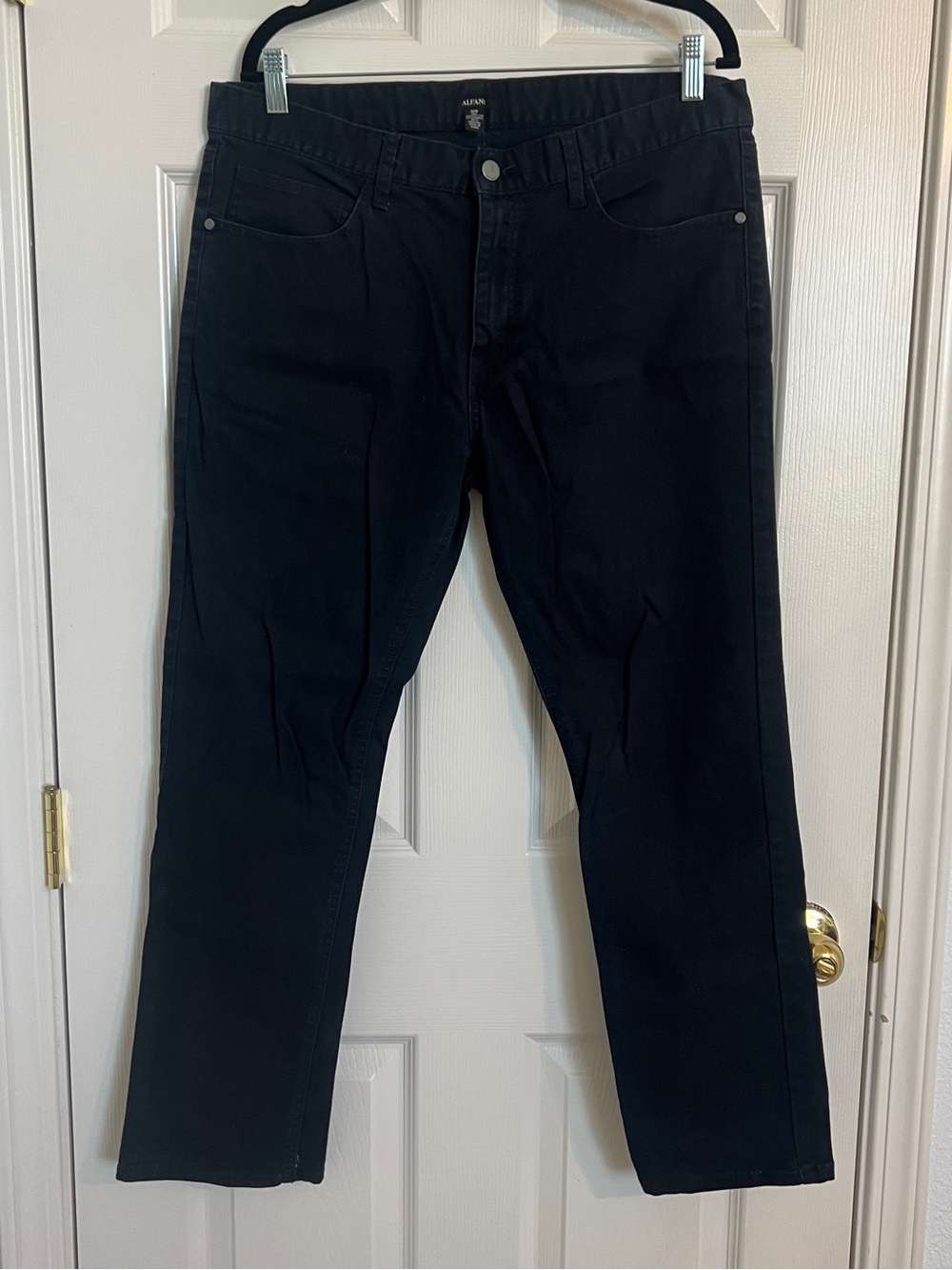 Alfani Men's Black Straight Jeans - Classic Dark Wash
